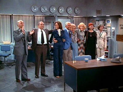 curtain call from the mary tyler moore show finale