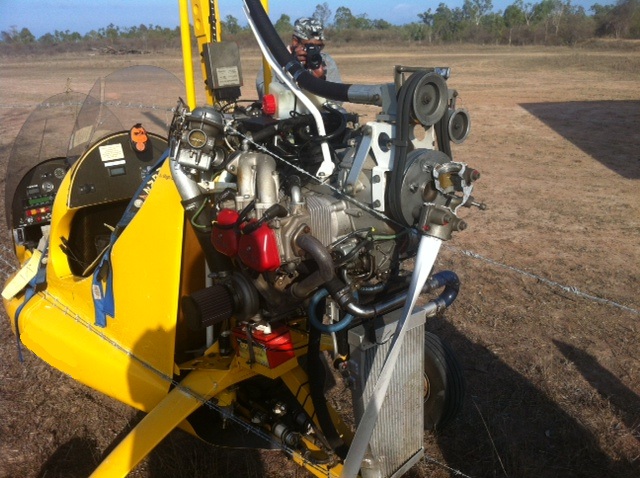 the magni gyro m22 voyager, showing damage to the propeller caused by the wallaby strike. source: atsb