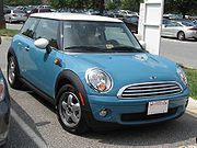 http://upload.wikimedia.org/wikipedia/commons/thumb/d/da/07-mini-cooper.jpg/180px-07-mini-cooper.jpg