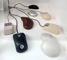 http://upload.wikimedia.org/wikipedia/commons/thumb/8/87/assorted_computer_mice_-_mfk_bern.jpg/220px-assorted_computer_mice_-_mfk_bern.jpg