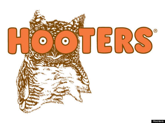 ooters logo