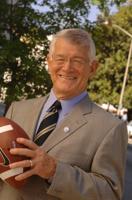 http://www.danreeves.co/wp-content/uploads/2011/03/dan-reeves-72.jpg