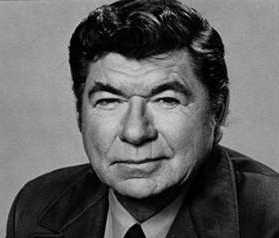http://www.commonsensejunction.com/xtras/wwii-movie-stars/claude-akins.jpg