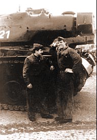 arnold schwarzenegger (right) was trained to operate the m47 tank