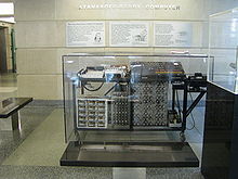 http://upload.wikimedia.org/wikipedia/commons/thumb/0/01/atanasoff-berry_computer_at_durhum_center.jpg/220px-atanasoff-berry_computer_at_durhum_center.jpg