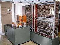 http://upload.wikimedia.org/wikipedia/commons/thumb/4/4c/z3_deutsches_museum.jpg/200px-z3_deutsches_museum.jpg