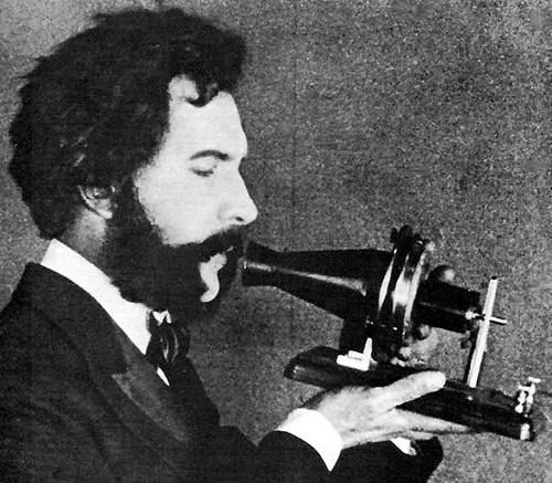 http://www.wired.com/images/article/full/2008/03/alexander_graham_bell_500px.jpg