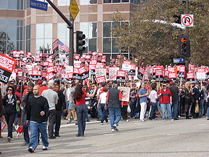 300px-wga_rally_-_ave_stars_-_crossing_street