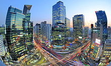 http://upload.wikimedia.org/wikipedia/commons/thumb/d/db/gangnam_station_and_samsung_town%2c_new_downtown_seoul_in_korea.jpg/220px-gangnam_station_and_samsung_town%2c_new_downtown_seoul_in_korea.jpg