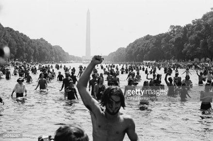 http://cache4.asset-cache.net/gc/98258287-young-american-protestor-wades-shirtless-in-gettyimages.jpg?v=1&c=iwsasset&k=2&d=9qmziwntbi6whp66vhs4ozotgc05rjaizbomeypm8q3px0rq2gxa5pr%2foybqxd%2fu2kacfkvzec15la5%2bb%2fdtpw%3d%3d