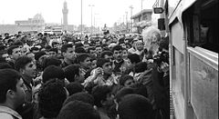 https://upload.wikimedia.org/wikipedia/commons/thumb/c/cf/human_shields_greeted_crossing_border_into_iraq.jpg/240px-human_shields_greeted_crossing_border_into_iraq.jpg