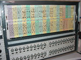 the-hitachi-240-analog-computer