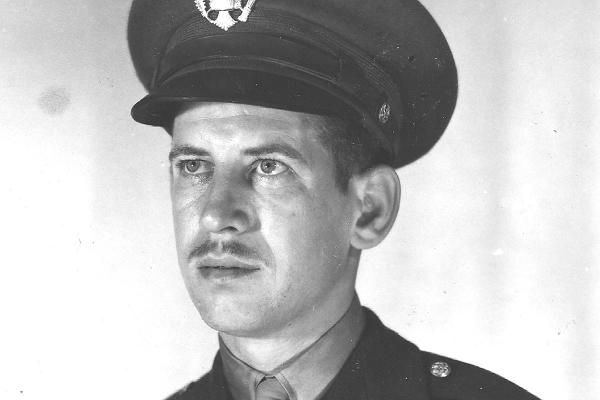 world war ii bombardier 1st lt. ewart t. sconiers