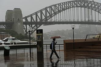 http://www.straitstimes.com/sti/stimedia/image/20120303/australia-evacuate-afp.jpg