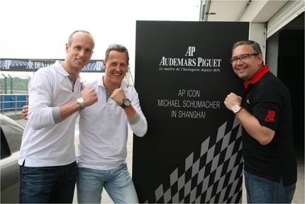 http://www.audemarspiguetreview.com/wp-content/uploads/2011/05/ap-icon-michael-schumacher-in-shanghai.jpg