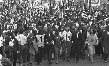http://www.findingdulcinea.com/docroot/dulcinea/fd_images/news/on-this-day/march-april-08/on-this-day--the-selma-to-montgomery-march-begins/news/0/image.jpg