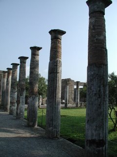 pompeii+columns