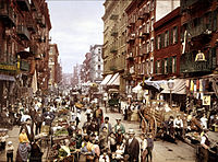 http://upload.wikimedia.org/wikipedia/commons/thumb/6/67/mulberry_street_nyc_c1900_loc_3g04637u_edit.jpg/200px-mulberry_street_nyc_c1900_loc_3g04637u_edit.jpg