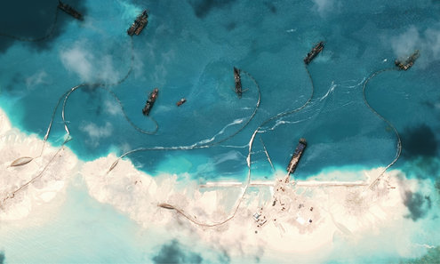 http://static01.nyt.com/images/2015/07/30/world/asia/what-china-has-been-building-in-the-south-china-sea-1438228514651/what-china-has-been-building-in-the-south-china-sea-1438228514651-master495.jpg