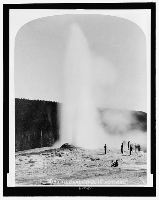 c:\users\linda\documents\2014\loc\national parks pd\yellowstone np\old faithful in action.jpg