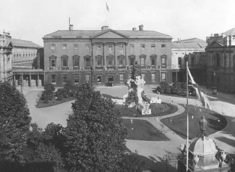 file:leinster house - 1911.jpg