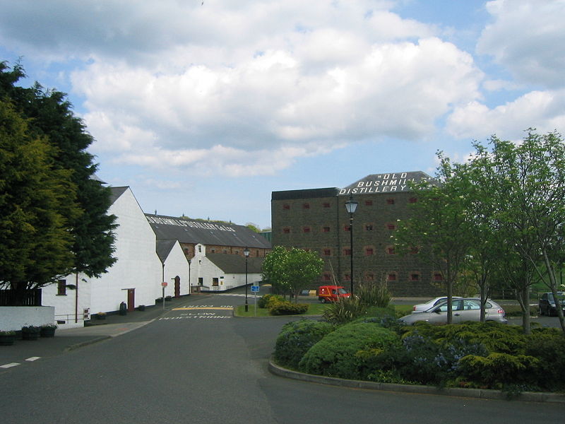 file:old bushmills distillery.jpg