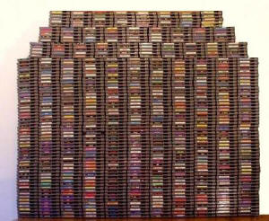 http://www.videogameconsolelibrary.com/images/1980s/83_nintendo_famicom/nes-games-collection-cr_small.jpg