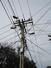 http://upload.wikimedia.org/wikipedia/commons/thumb/2/2a/sif-overhead-wires-1-cropped.jpg/180px-sif-overhead-wires-1-cropped.jpg