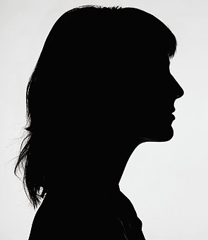 http://www.lizpryor.com/wp-content/uploads/2011/09/woman_head_silhouette_2t2z1__.jpeg